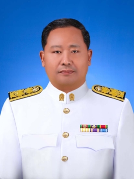 ภาพชุดขาว รองบุญส่ง ศิลปะ